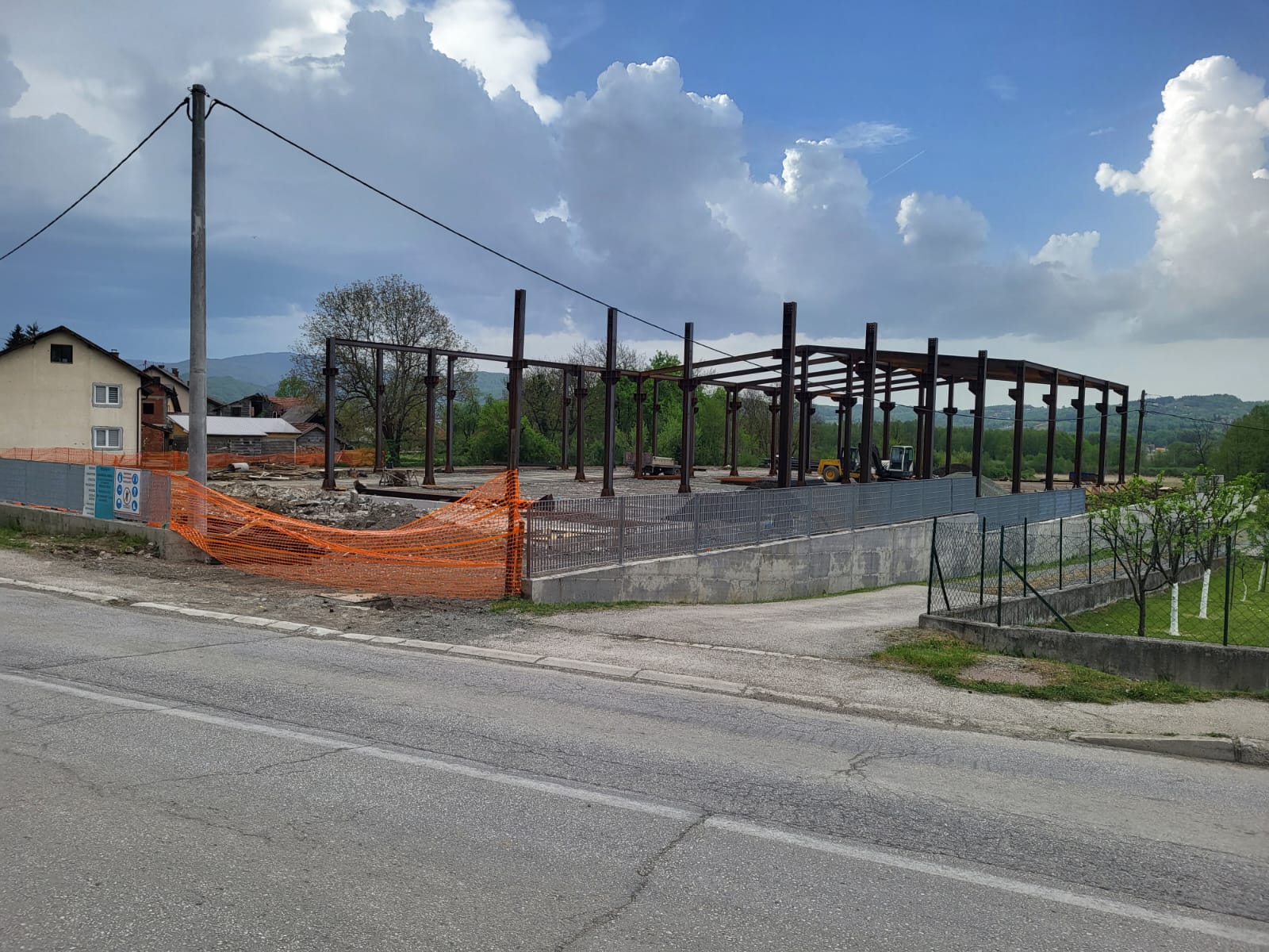 Struttura metallica portante per capannone industriale